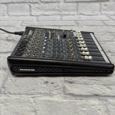 Mackie ProFX 8 Mixer with Effects
