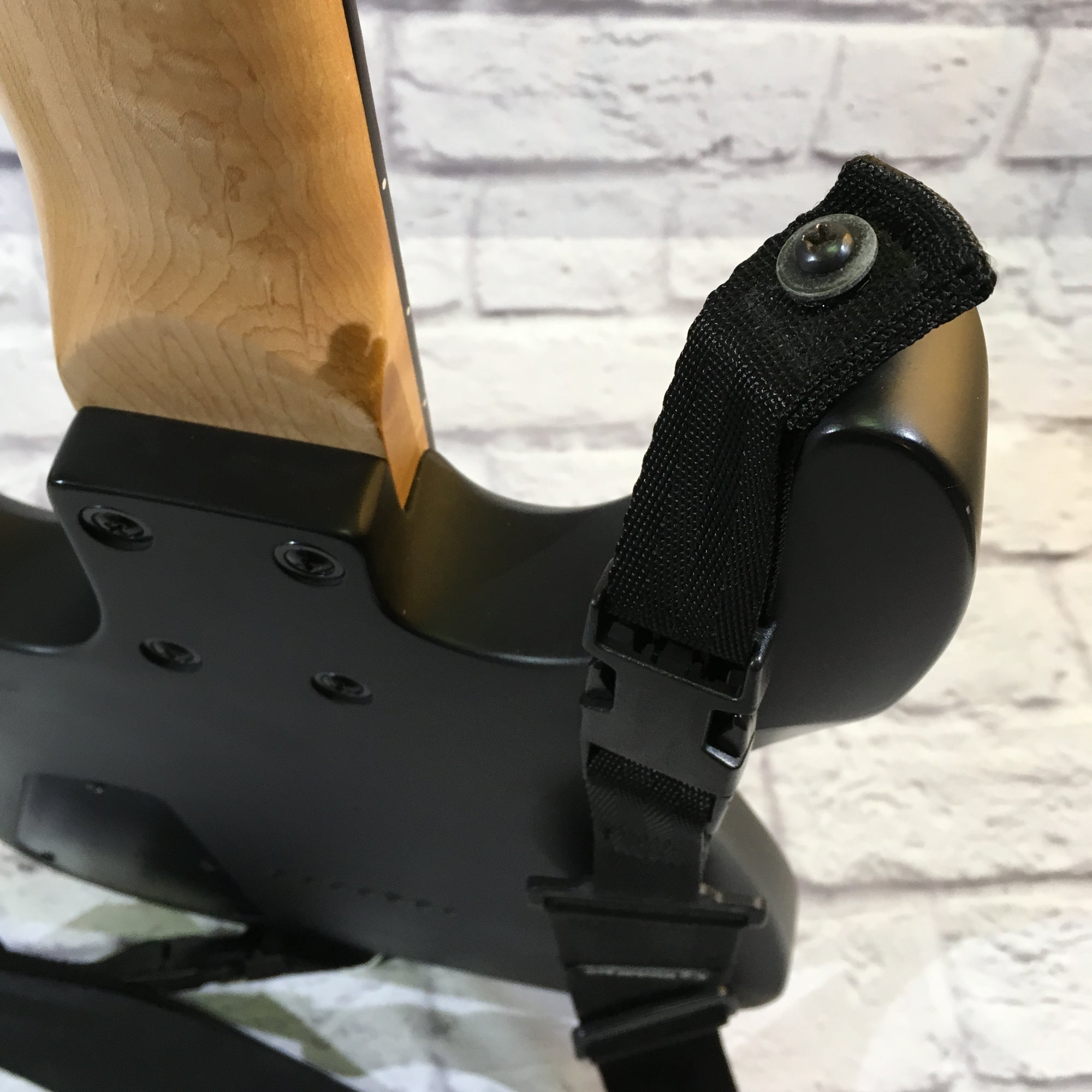 Jackson JS22-7 7-String Electric Guitar