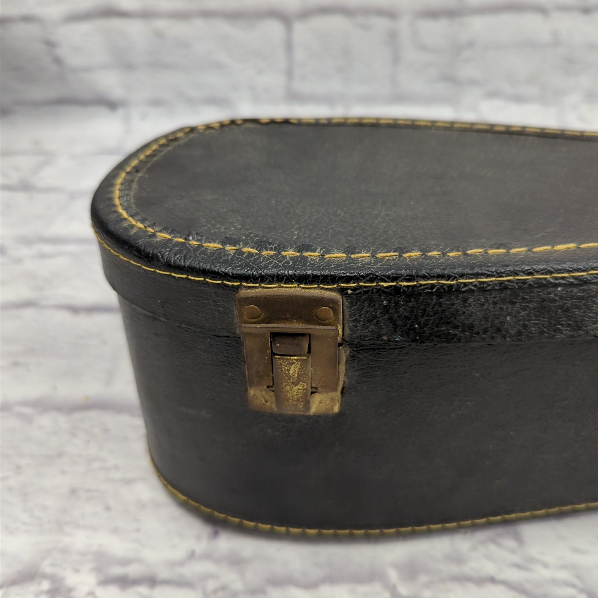 Unknown Parlor Acoustic Chipboard Hard Case with Black Interior 39.5" x 14"