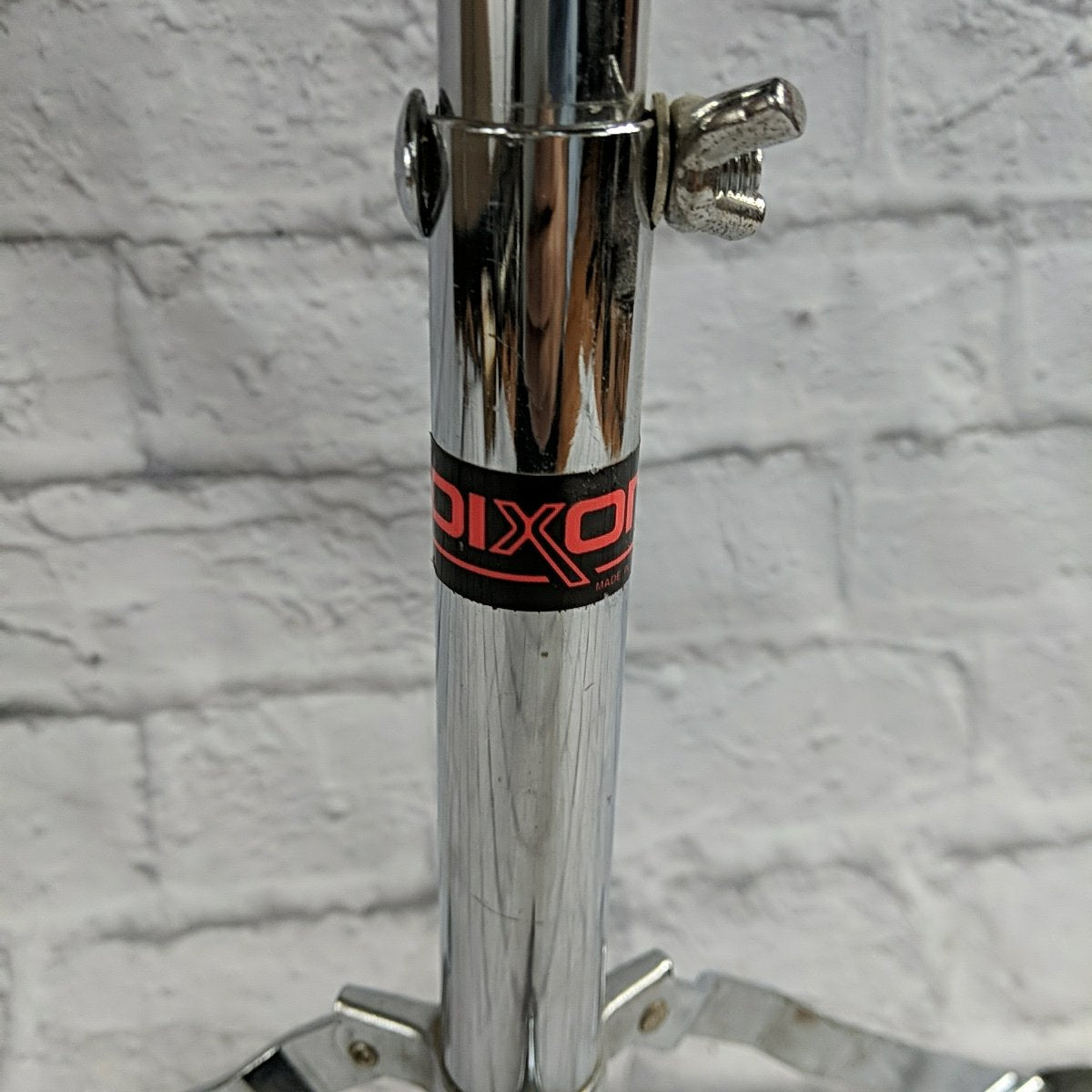 Dixon Drum Throne