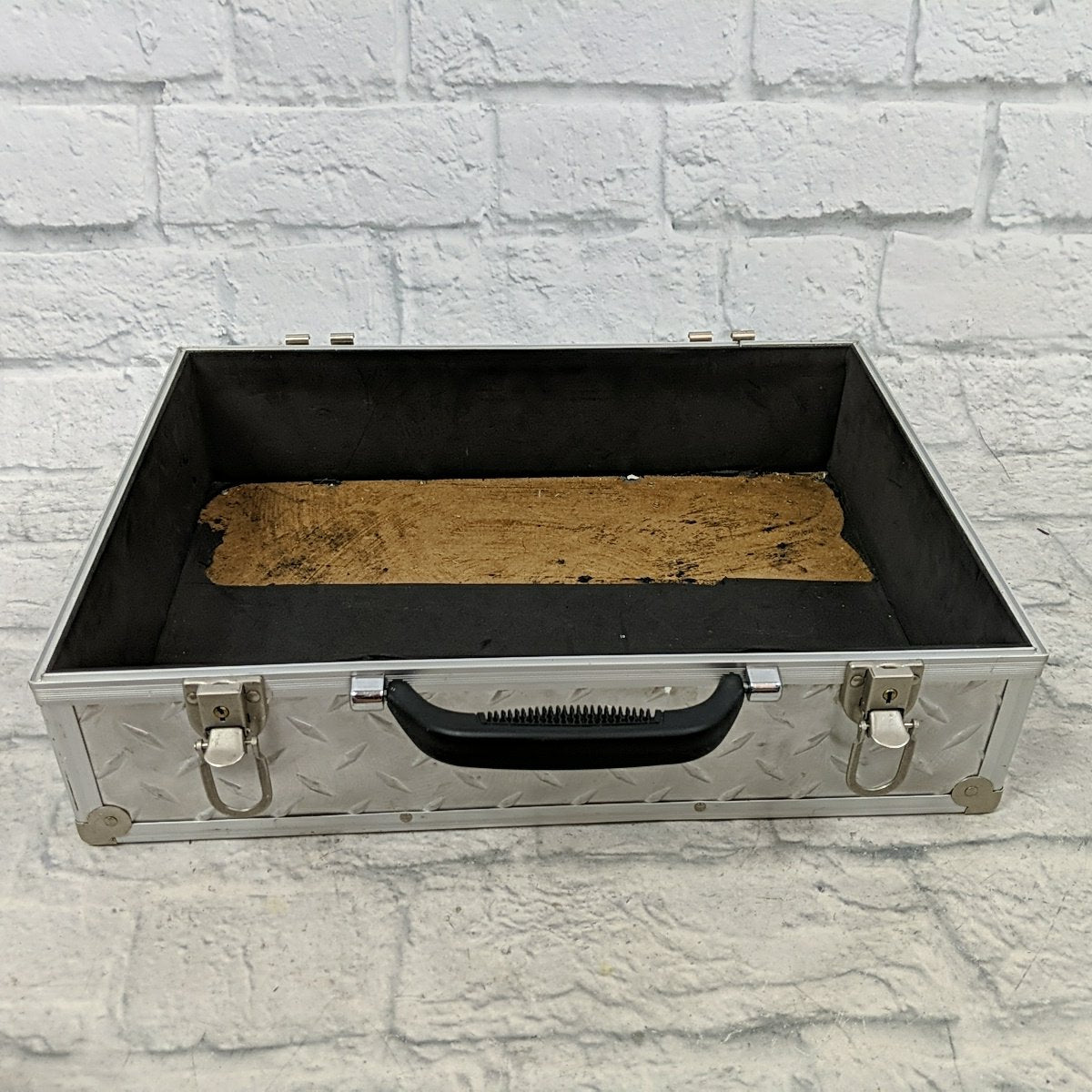 Core Equipment Diamond Plated Pedal Board