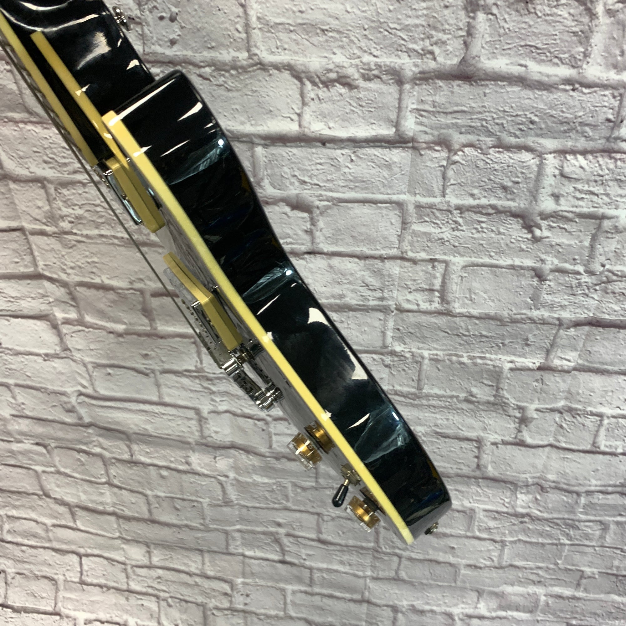 Ibanez Artcore AXD7-BK-12-01 Semi Hollow
