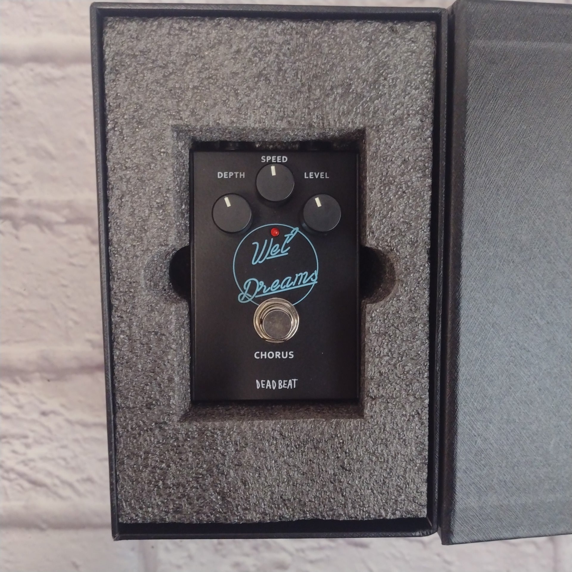 Dead Beat Wet Dreams Chorus Pedal