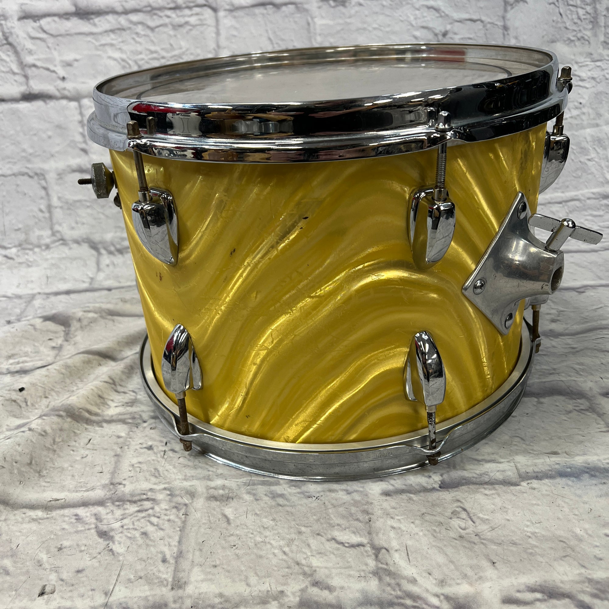 Slingerland 1968 13x9 Satin Yellow Flame Tom