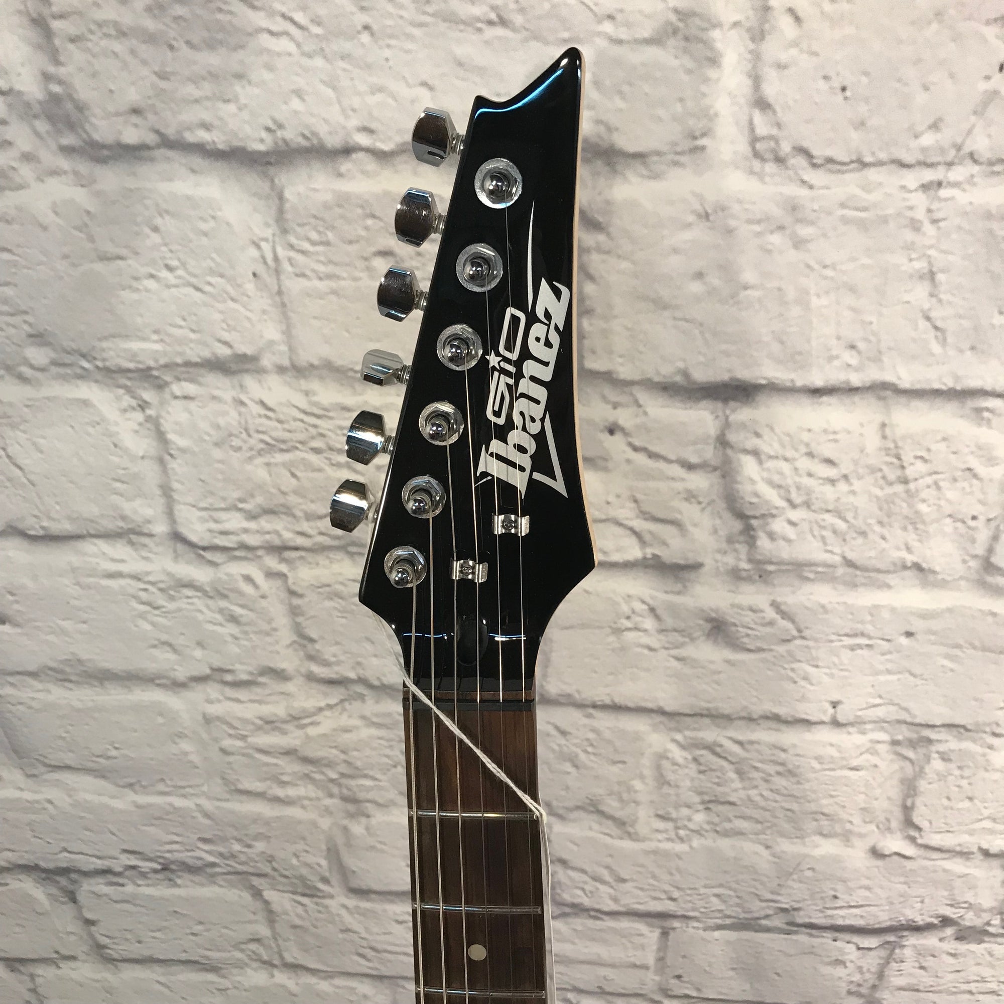 **  Ibanez GRX20 Electric Guitar Black with Whammy Bar