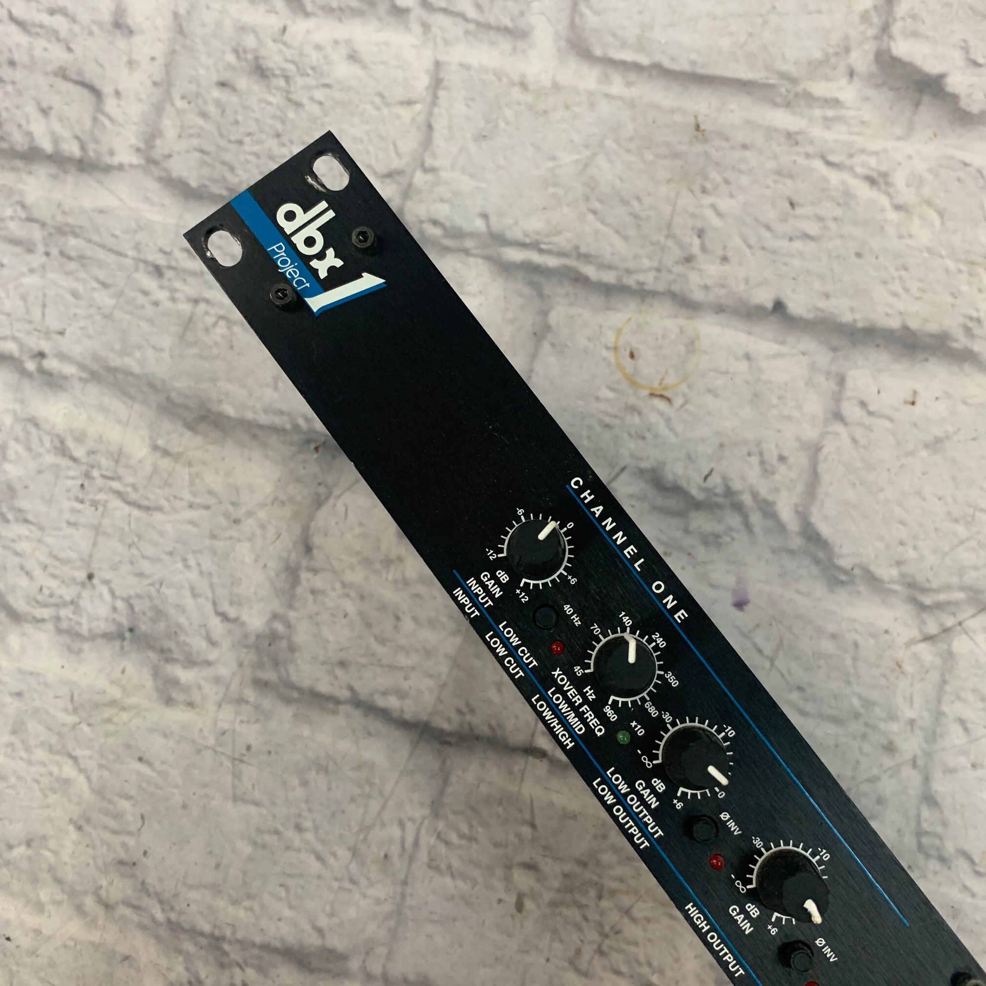 DBX Project 1 223 Stereo/Mono Crossover