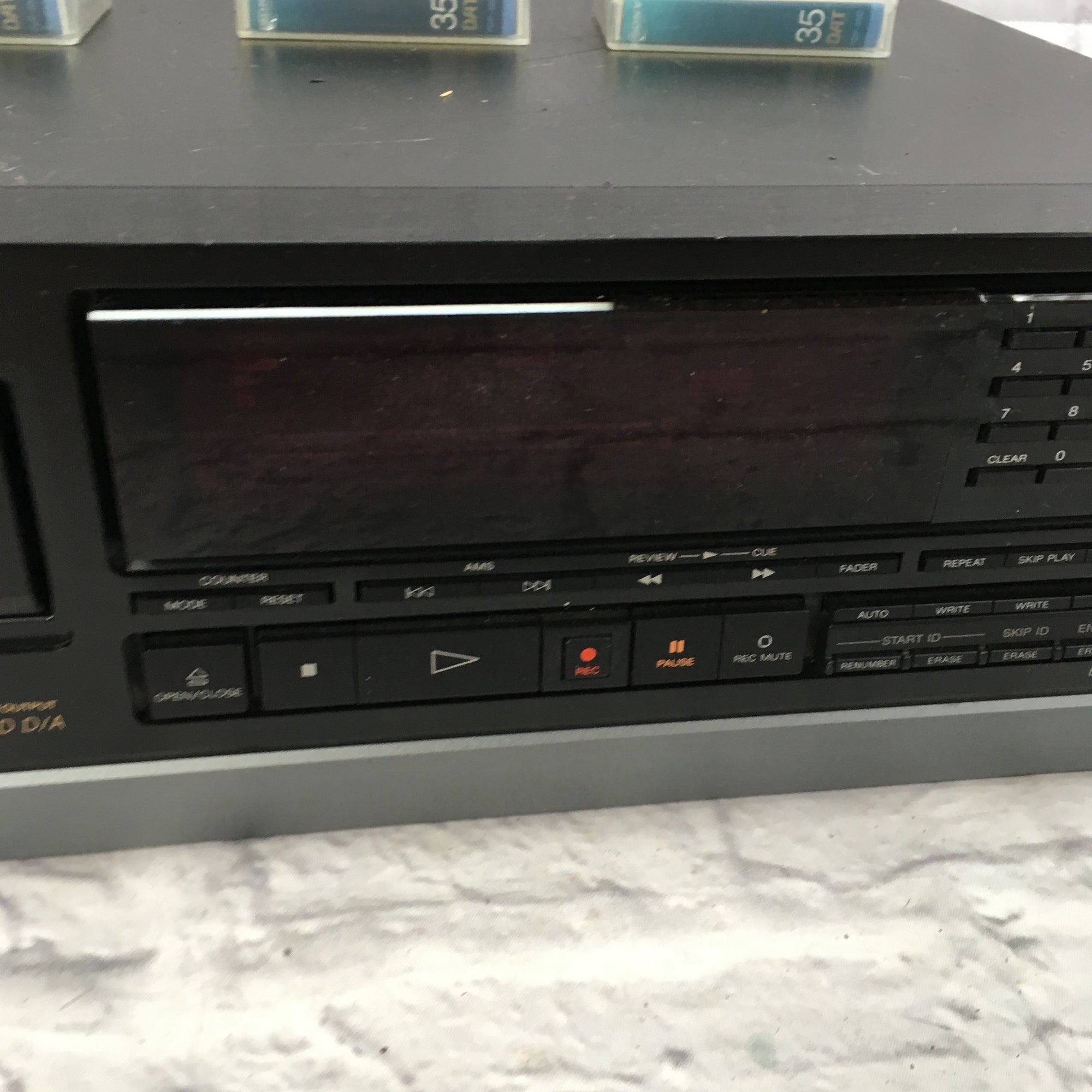 Sony DTC700 DAT Recorder