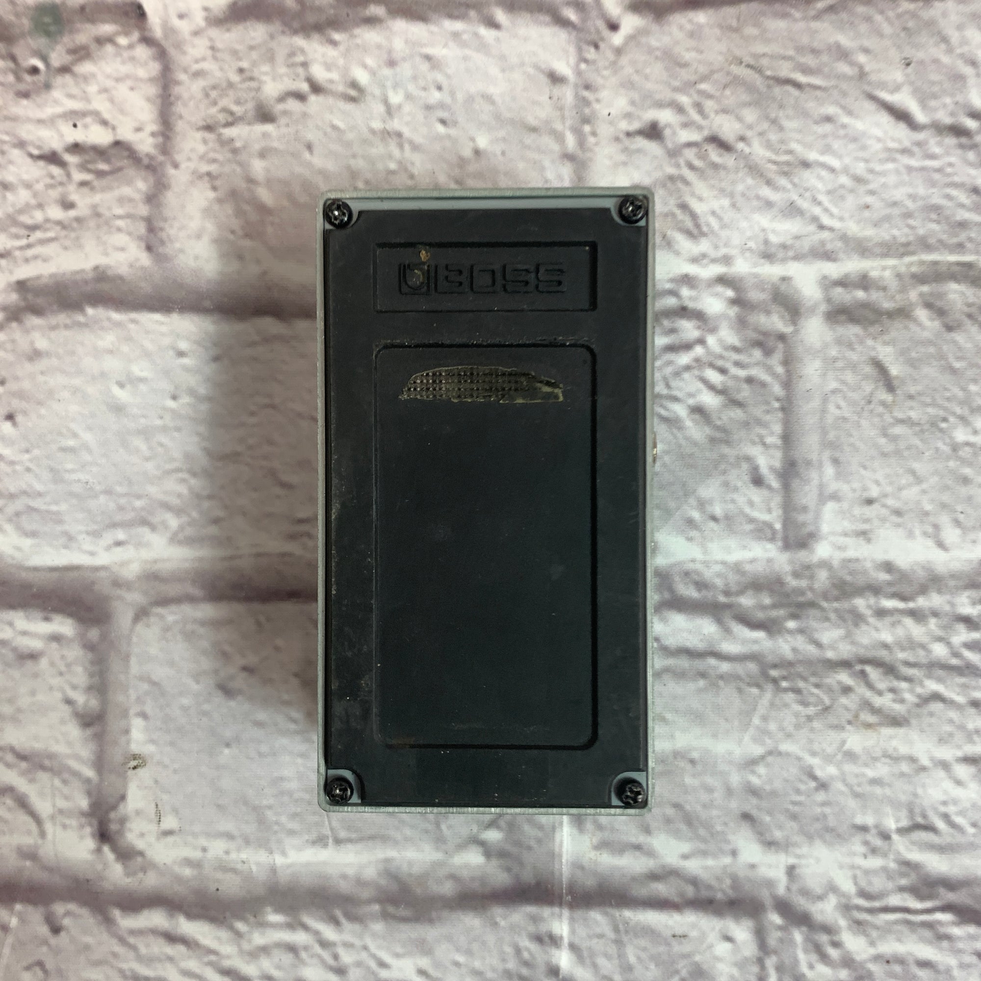 Boss TR-2 Tremolo Pedal