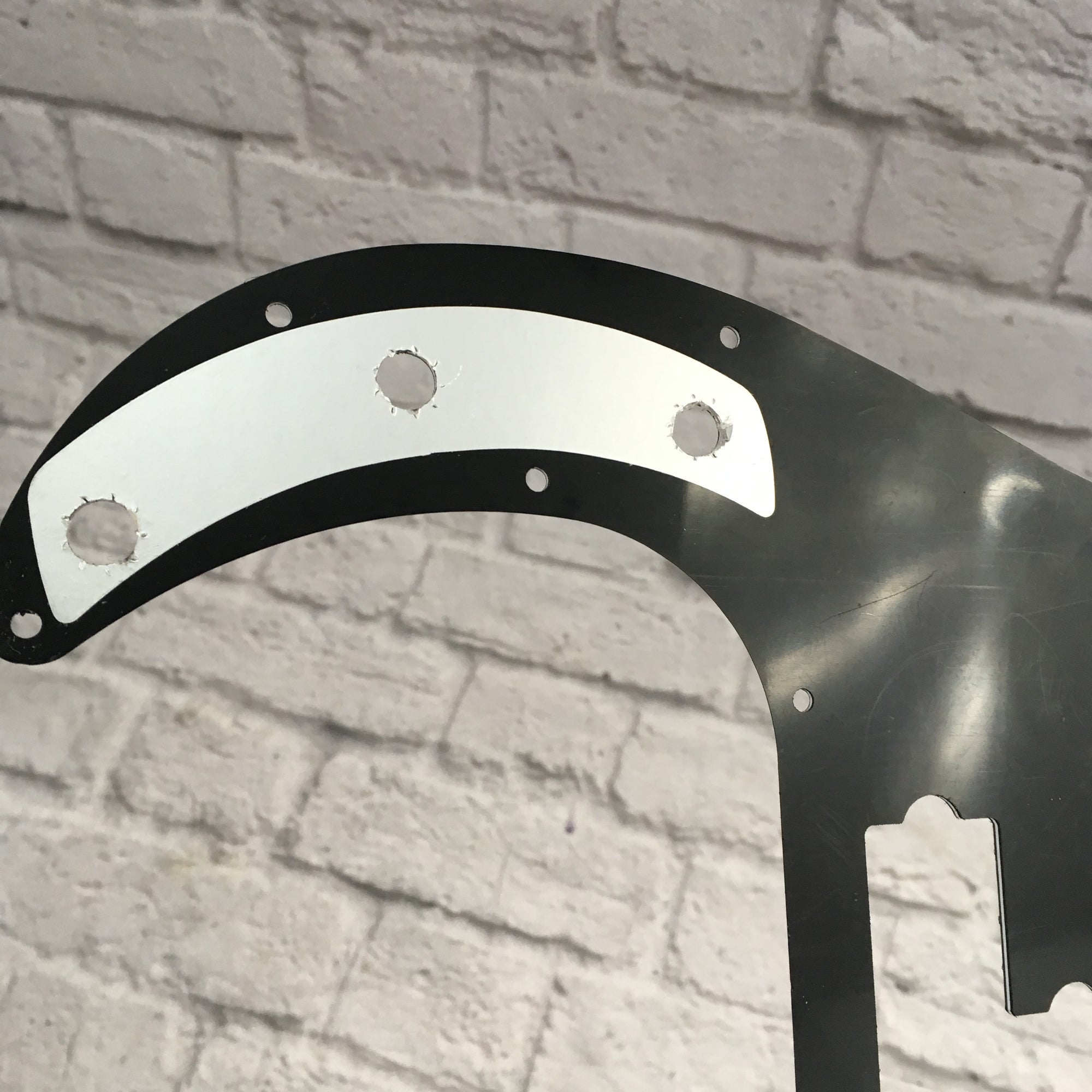 P Bass Style Pickguard Black