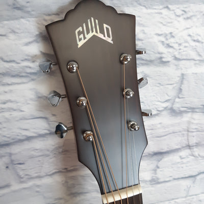 Guild 240-E Acoustic / Electric Guitar - Natural - With Case