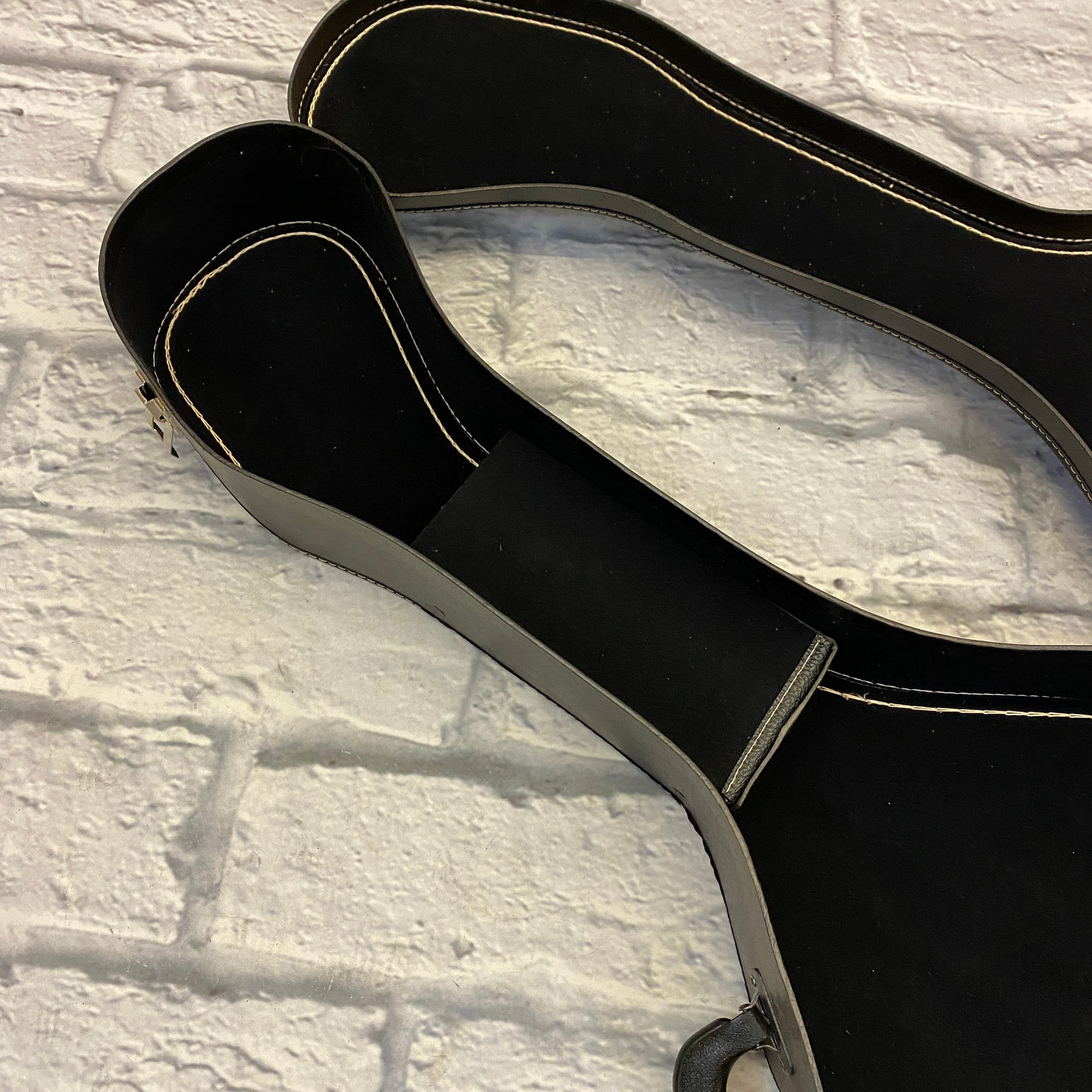 Unknown Electric Chipboard Hard Case