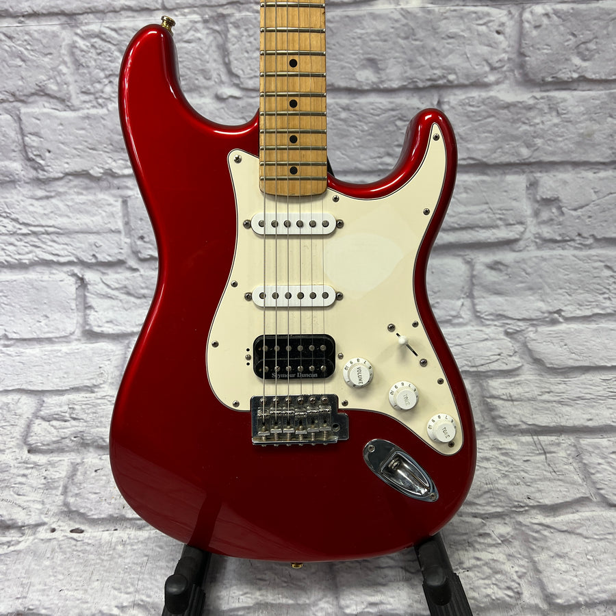 Fender MIM Stratocaster 2006 Electric Guitar - Candy Apple Red