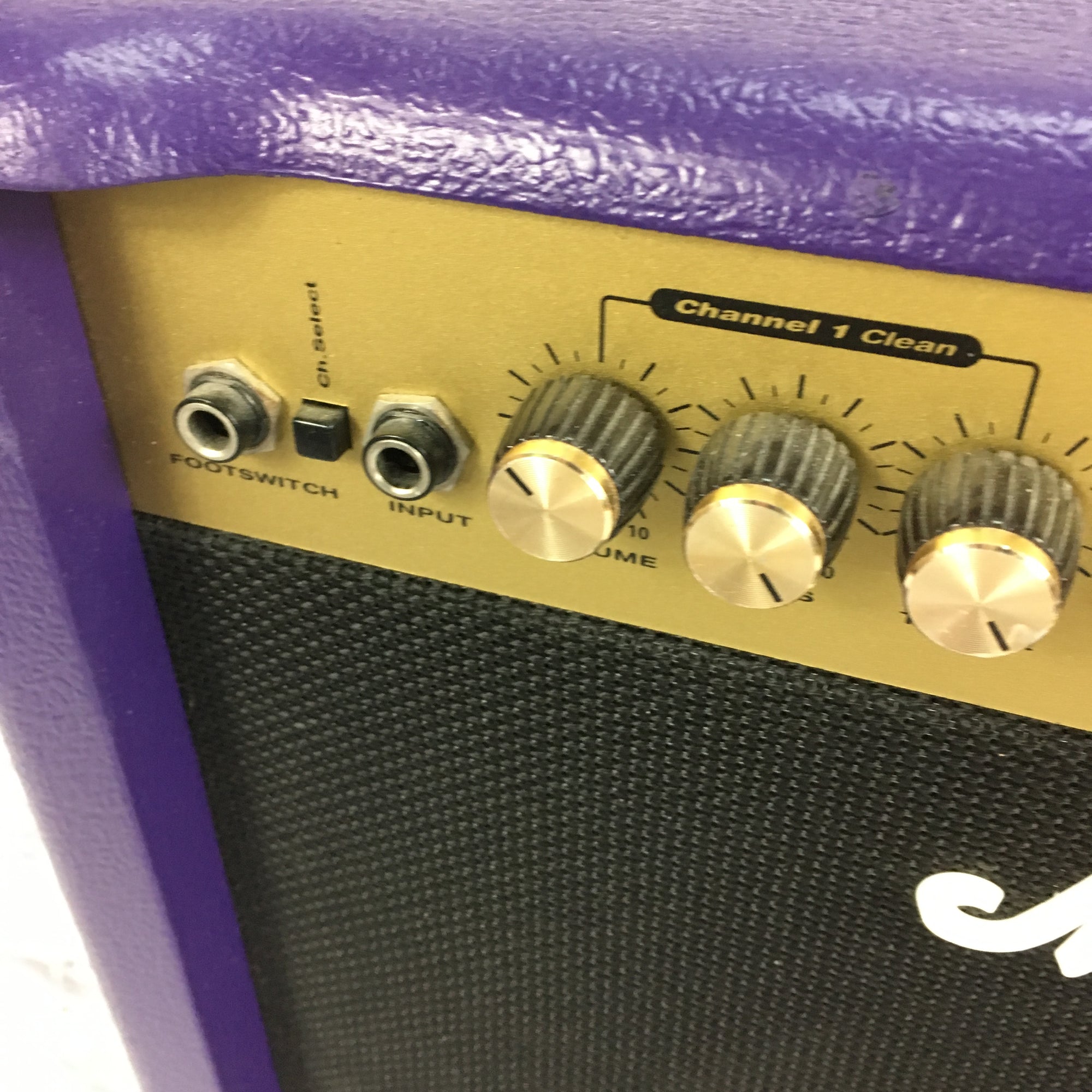 Marshall MG30CD Guitar Combo (painted purple)