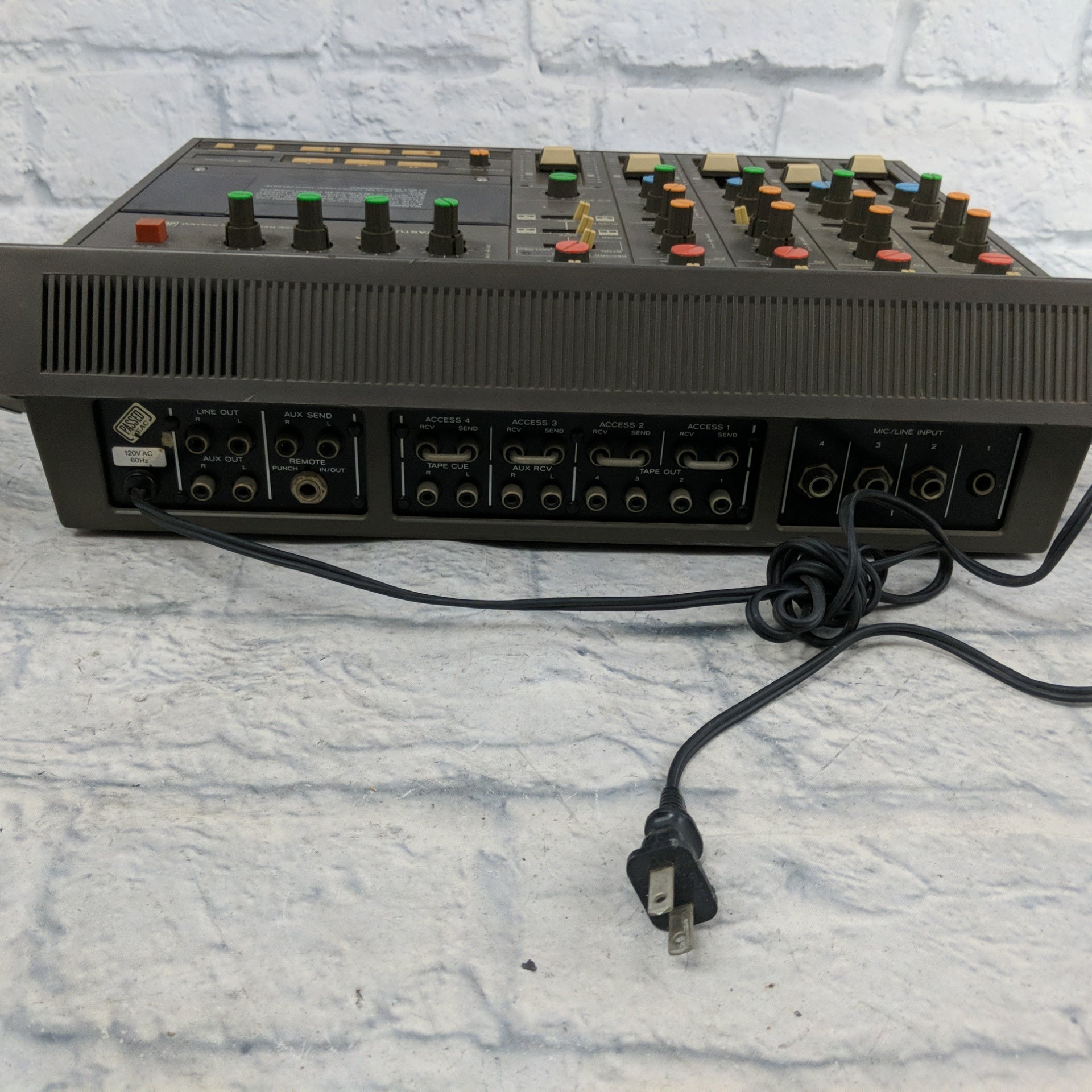 Tascam 244 Portastudio