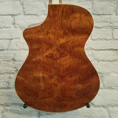 Breedlove Pursuit concert BB Acoustic Guitar