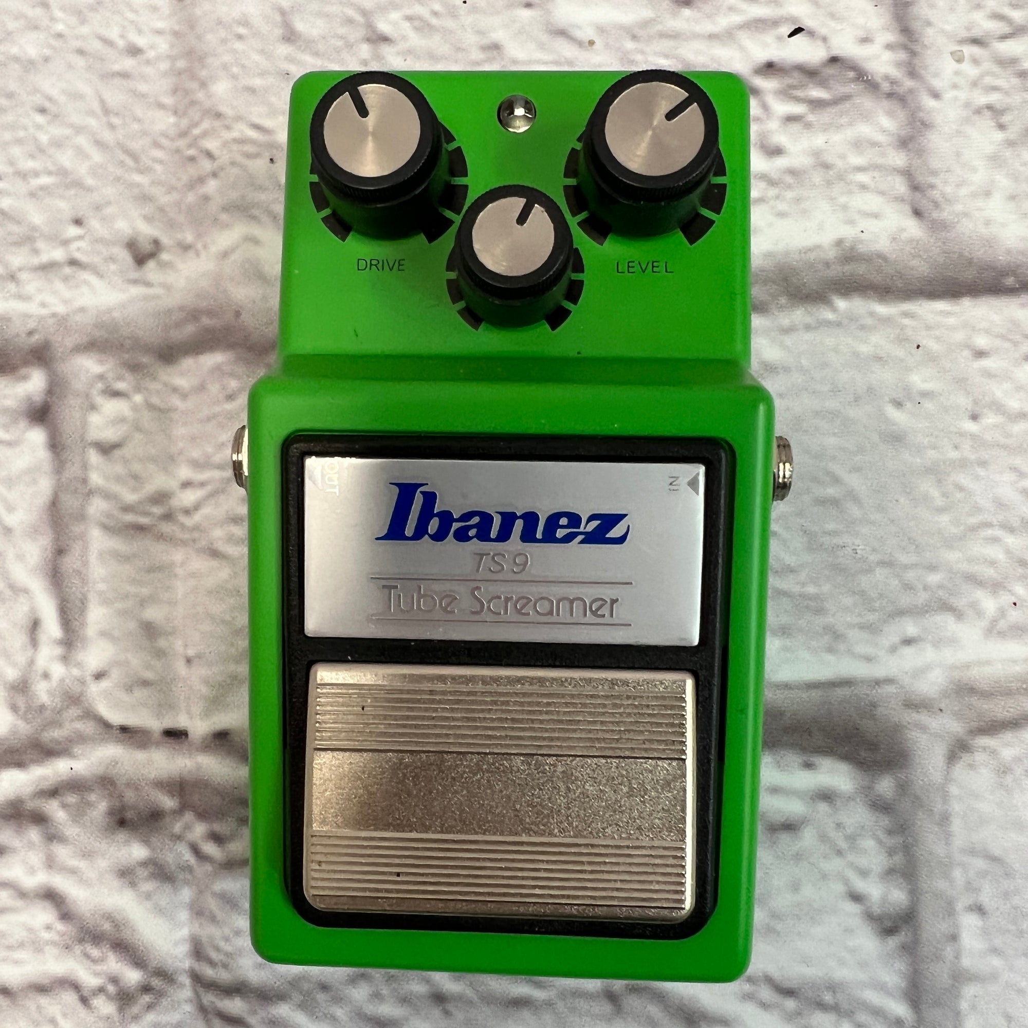 Ibanez TS9 Tube Screamer Overdrive Pedal - Evolution Music