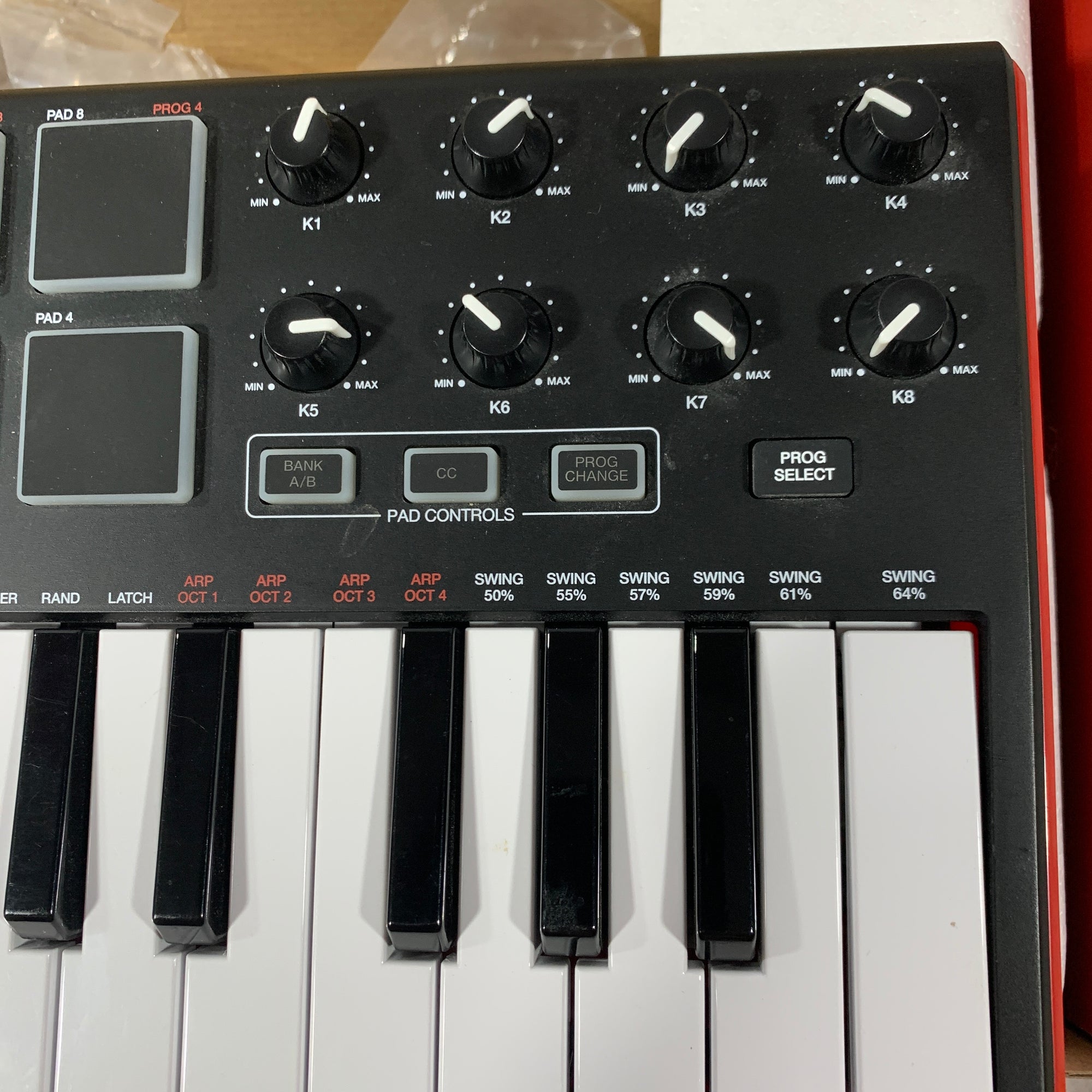 Akai MPK Mini Controller