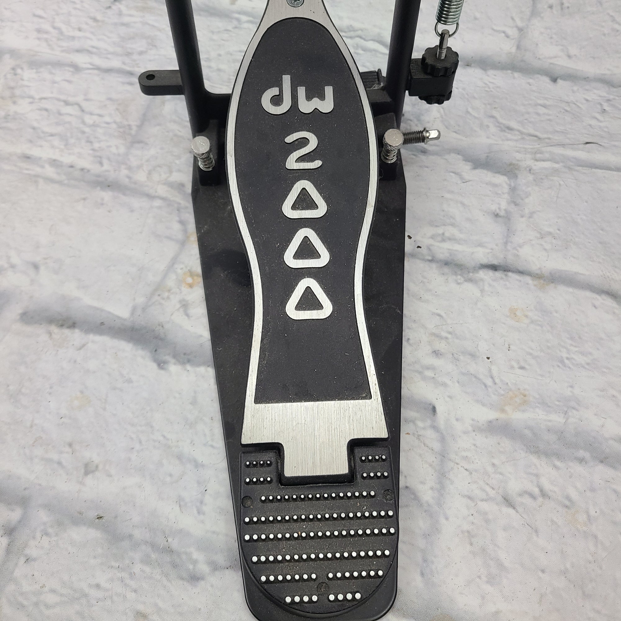 DW 2000 Single Kick Pedal