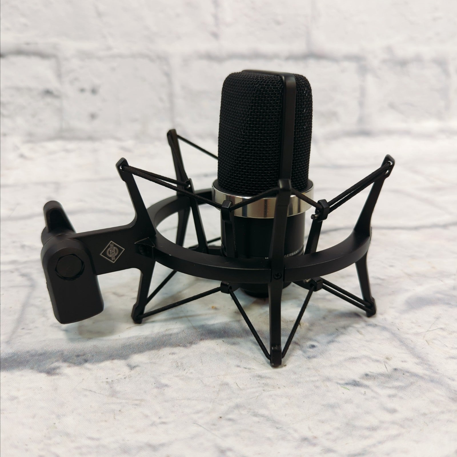 Neumann TLM 102 Large Diaphragm Cardioid Condenser Microphone with Shock Mount