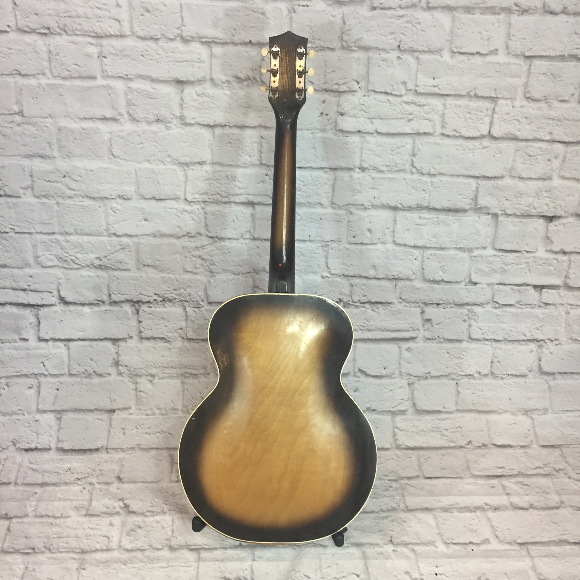 Harmony H1215 Archtop Acoustic Guitar Sunburst - Evolution Music