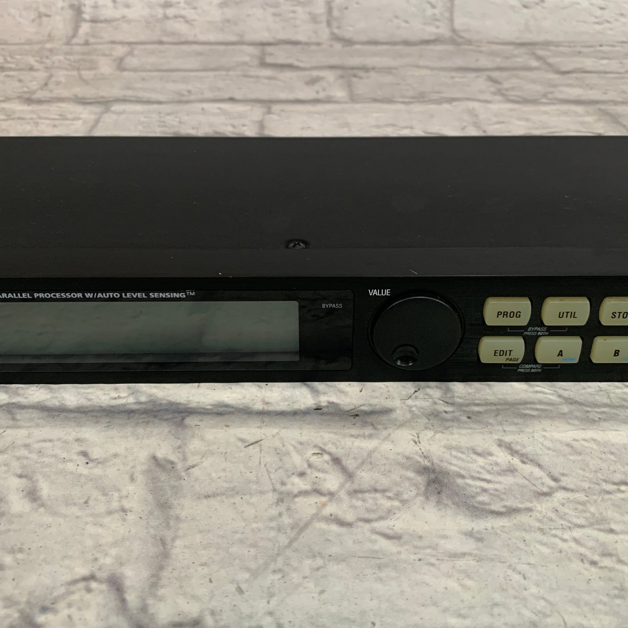 Alesis MidiVerb 4 Effects Processor