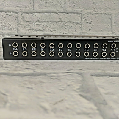 Behringer UltraPatch Pro PX2000 Patchbay