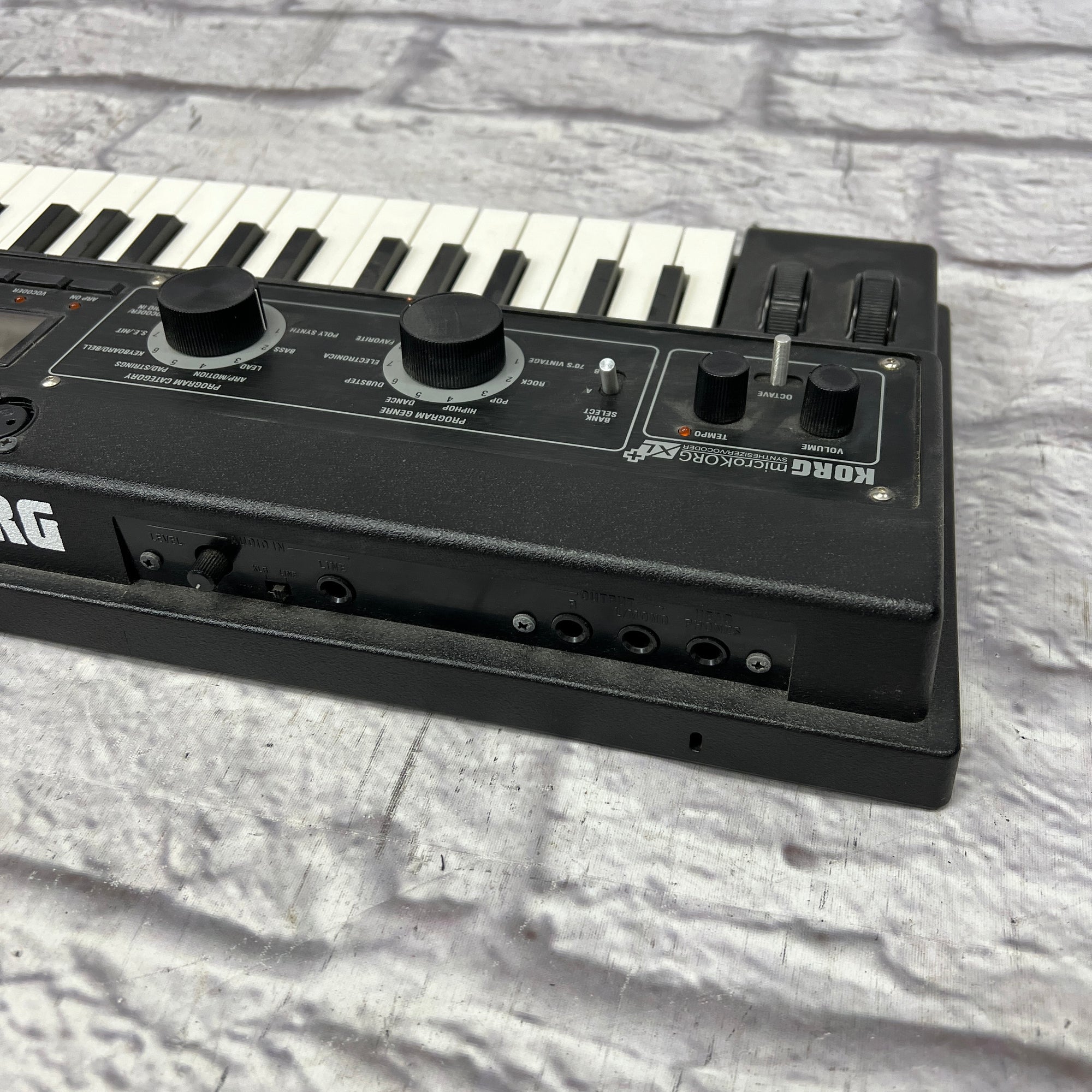 Korg MicroKORG XL+ Synth