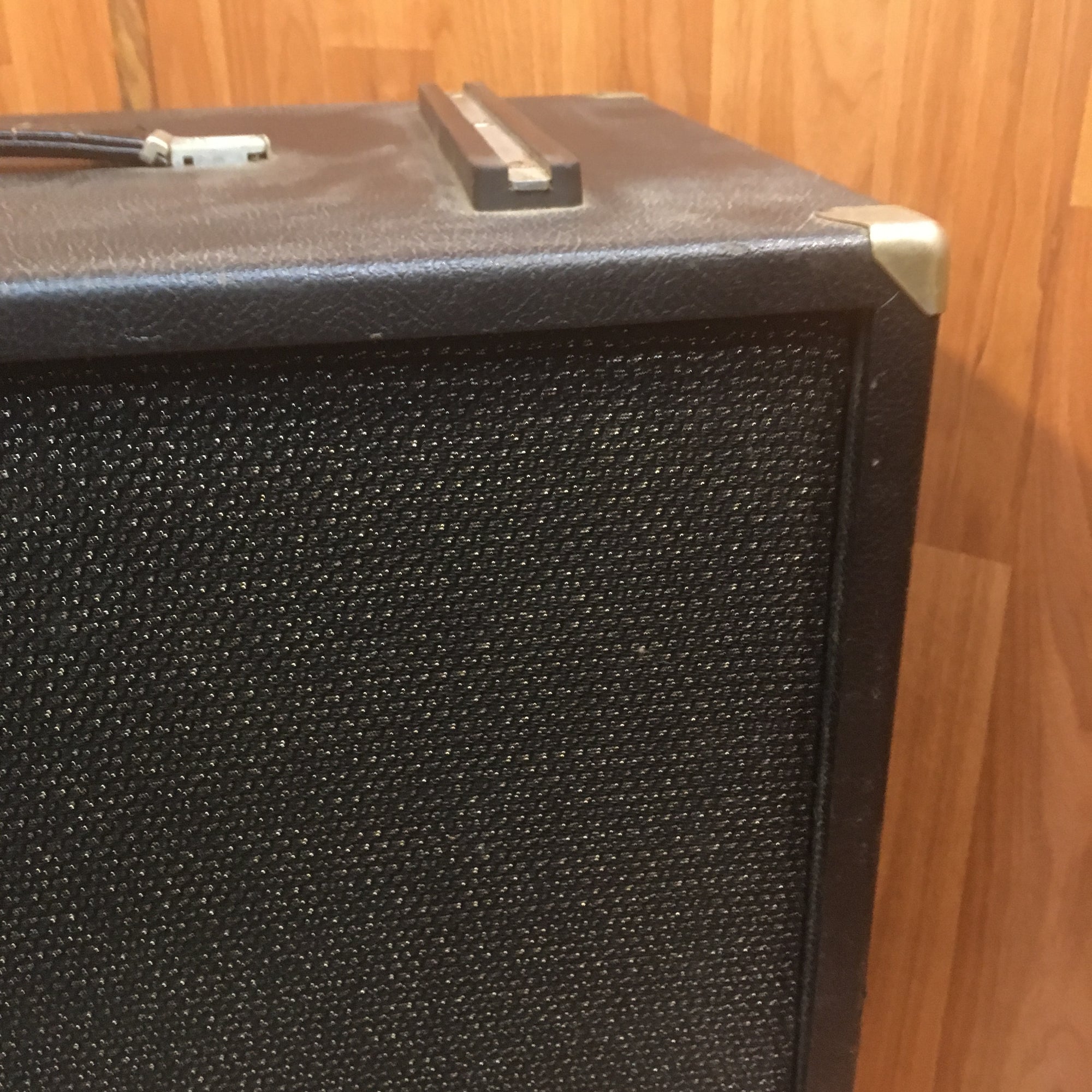 Vintage Kustom 1-15B Bass Cabinet