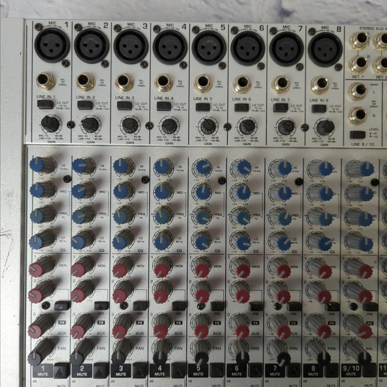 Behringer UB2222FX-Pro Rack Mixer - Evolution Music