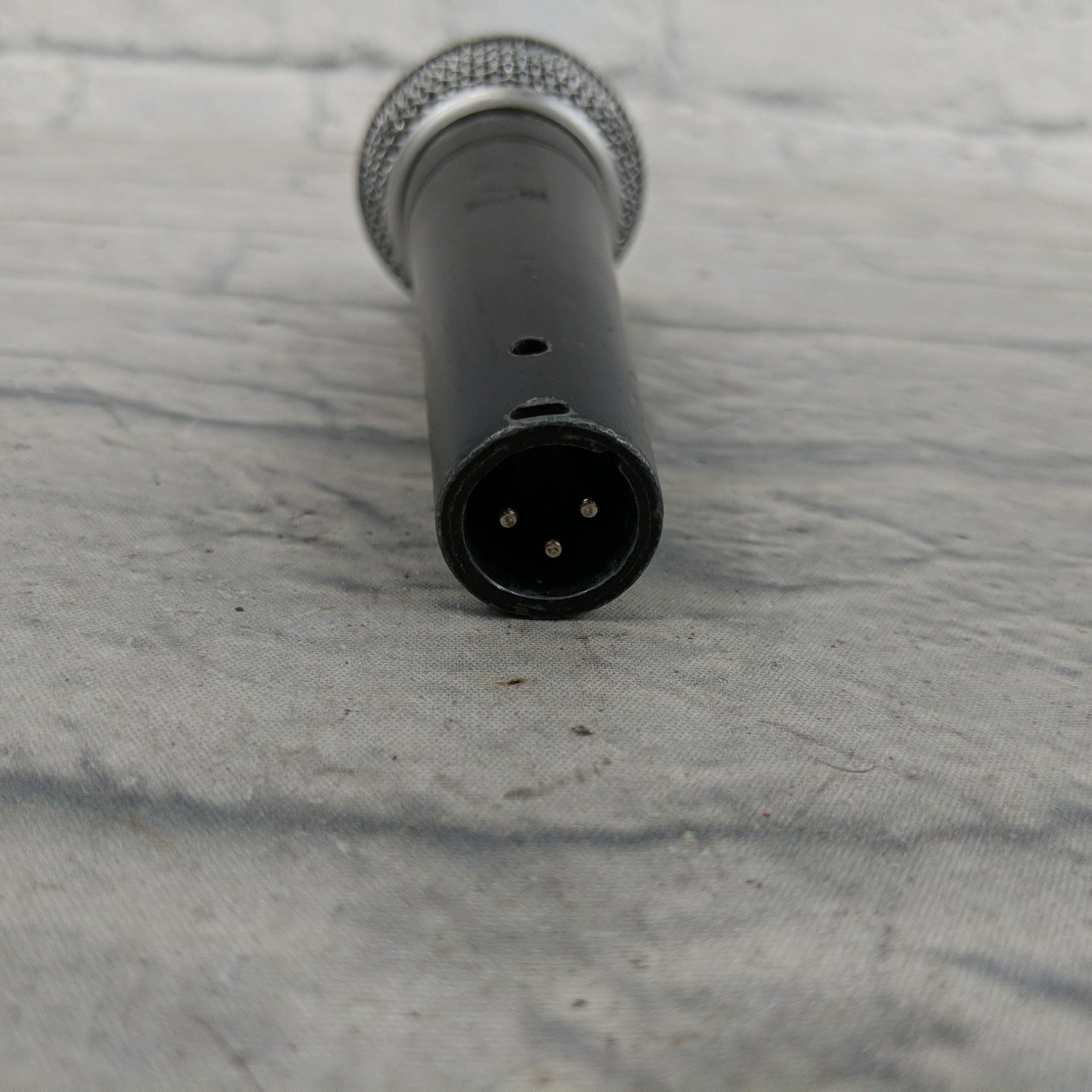 Shure SM48 Dynamic Microphone