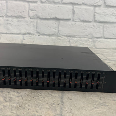 Yamaha GQ1031 Rackmount Graphic EQ
