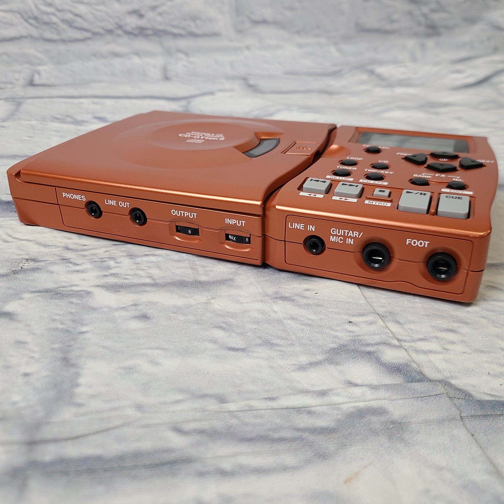 Tascam CD-GT1 Guitar Trainer