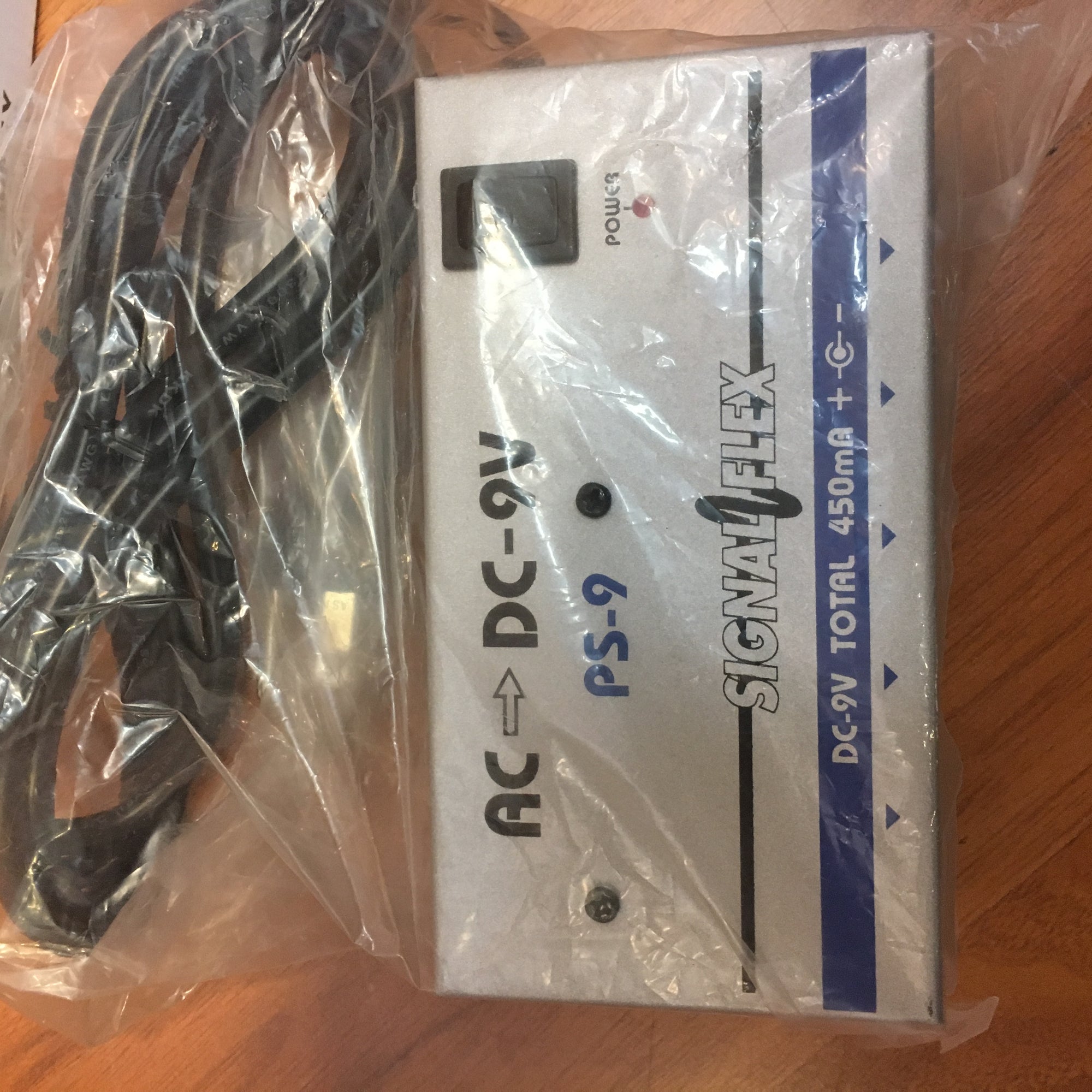 Signal Flex PS-9 Power Supply