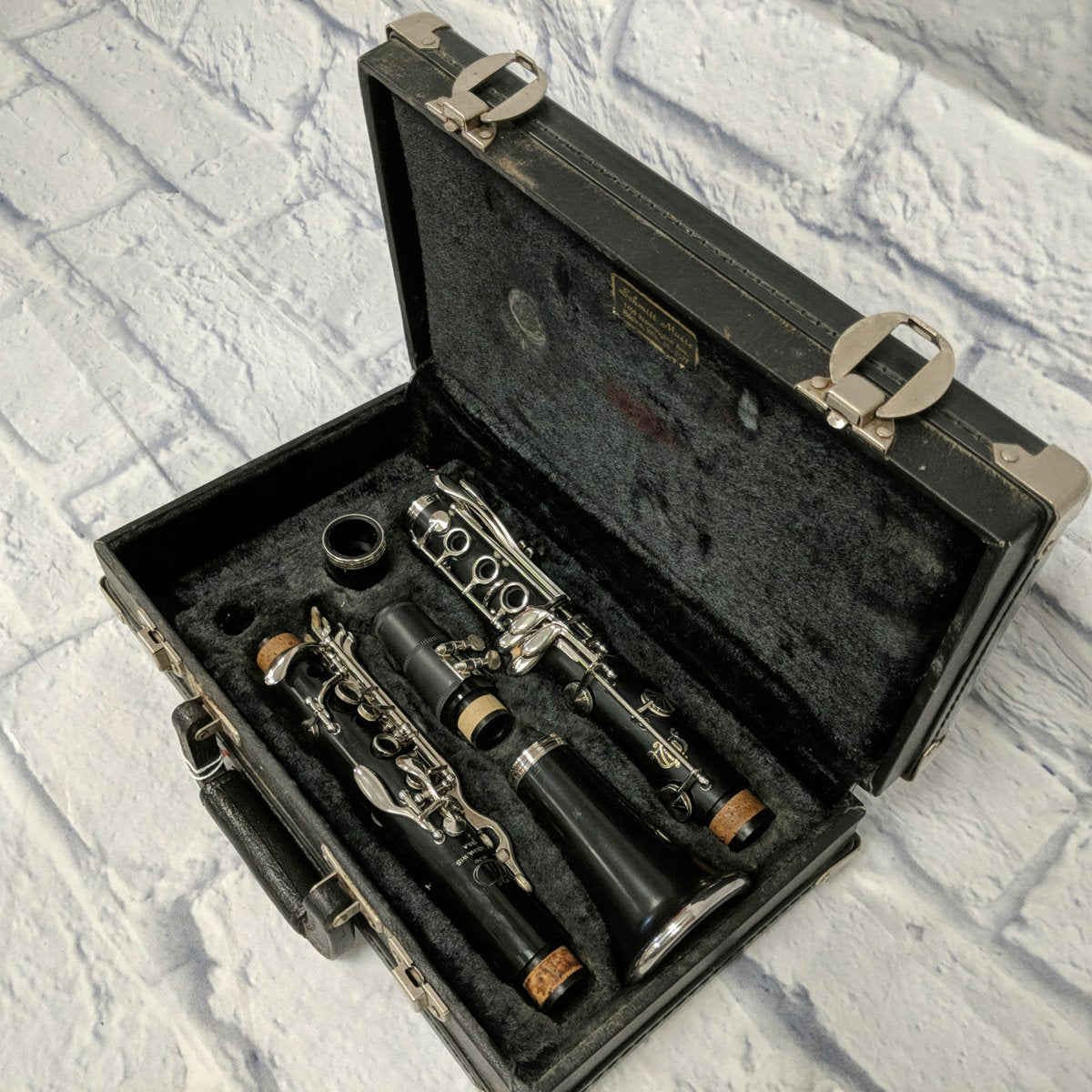 Vito 7214 Clarinet Outfit - Ready to play! - w/case A92473