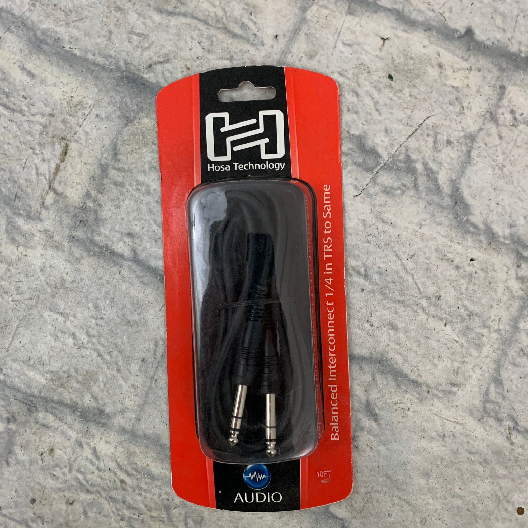 Hosa CSS-110 Balanced 1/4" Interconnect Cable 10ft
