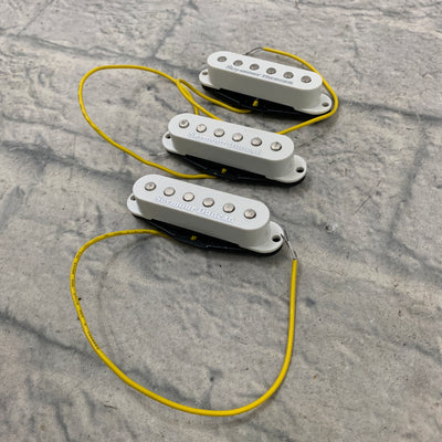 Unknown Single Coil Strat 3 Pickup Set With Seymour Duncan Covers