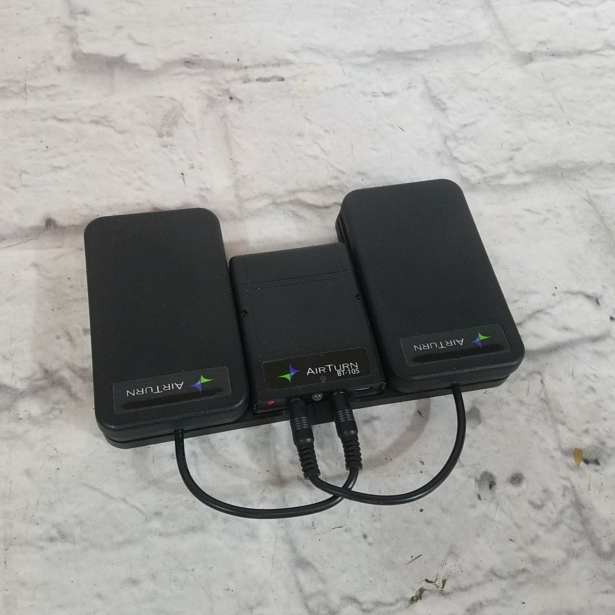 AirTurn BT-105 Bluetooth Wireless Page Turner