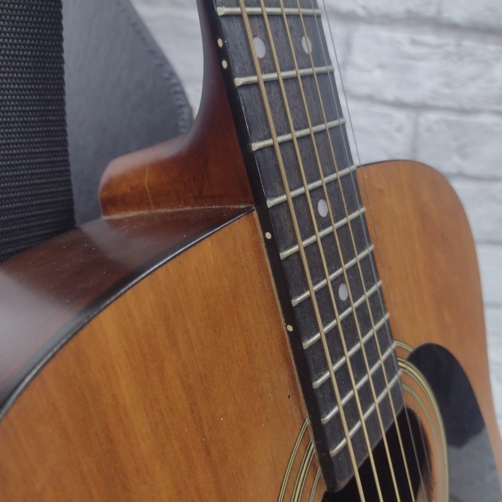 Jasmine S-35SK  Acoustic Guitar With Chipboard Case