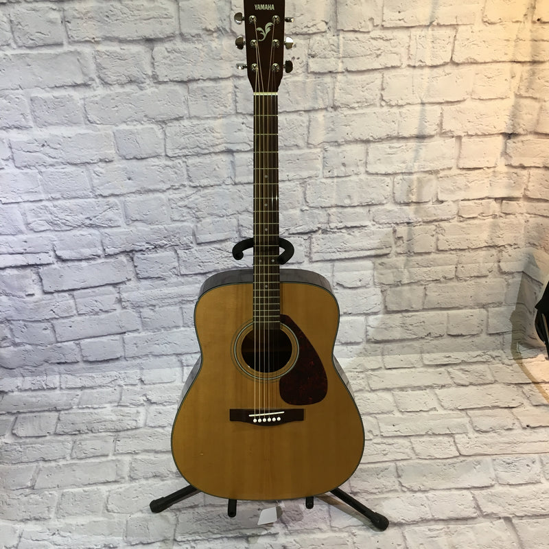 Yamaha F325 Dreadnaught Acoustic Guitar - Evolution Music