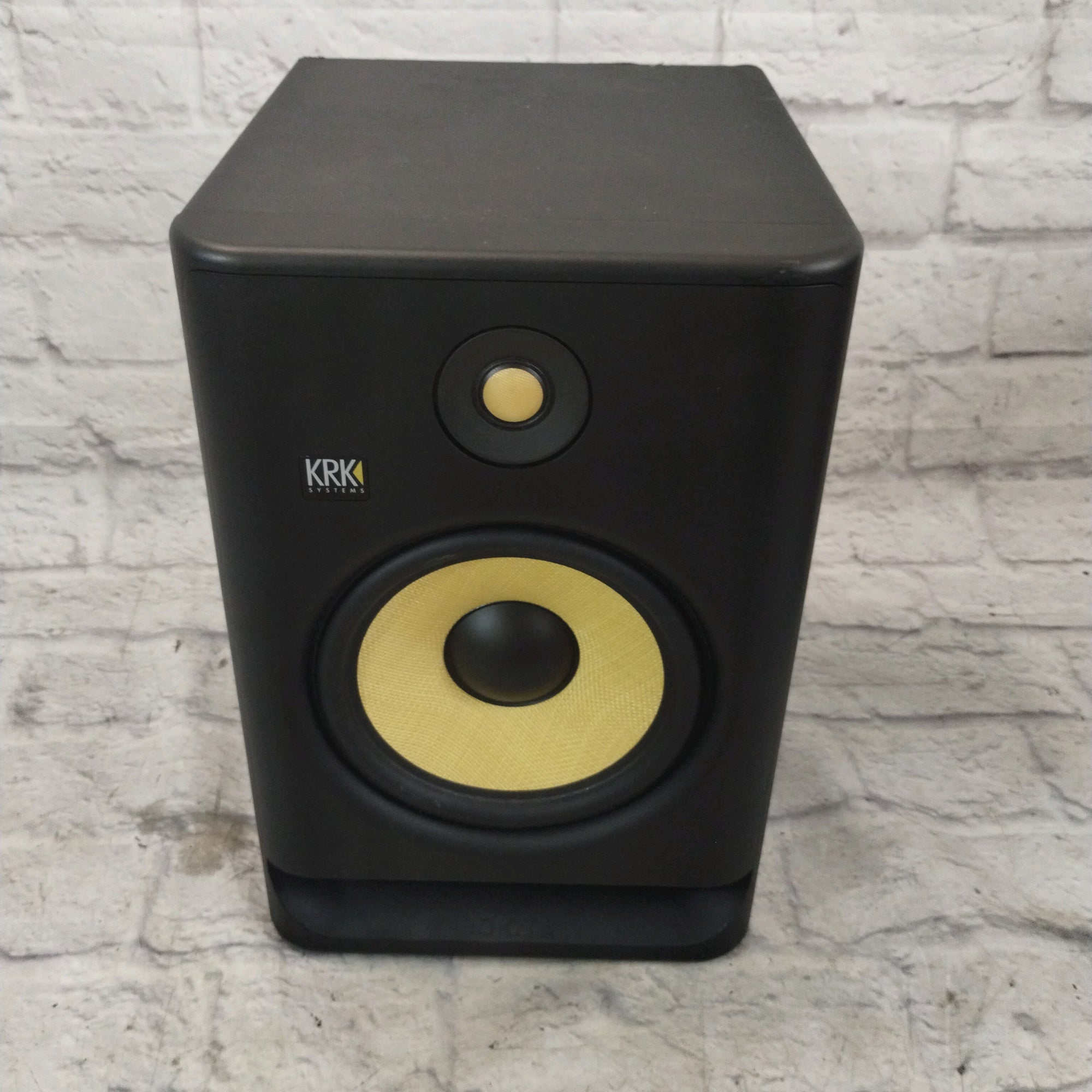 KRK RP-8 Rokit G4 2-Way 8" Active Studio Monitors (Pair) w/ Balanced XLR to 1/4 Cables