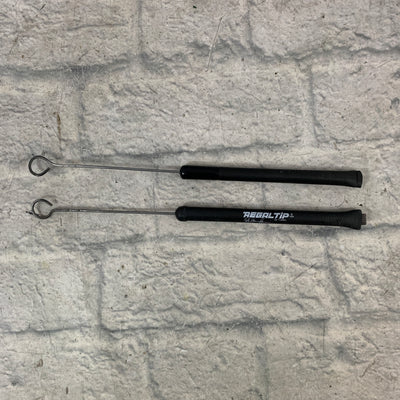 Mismatched Rubber-Coated Brushes