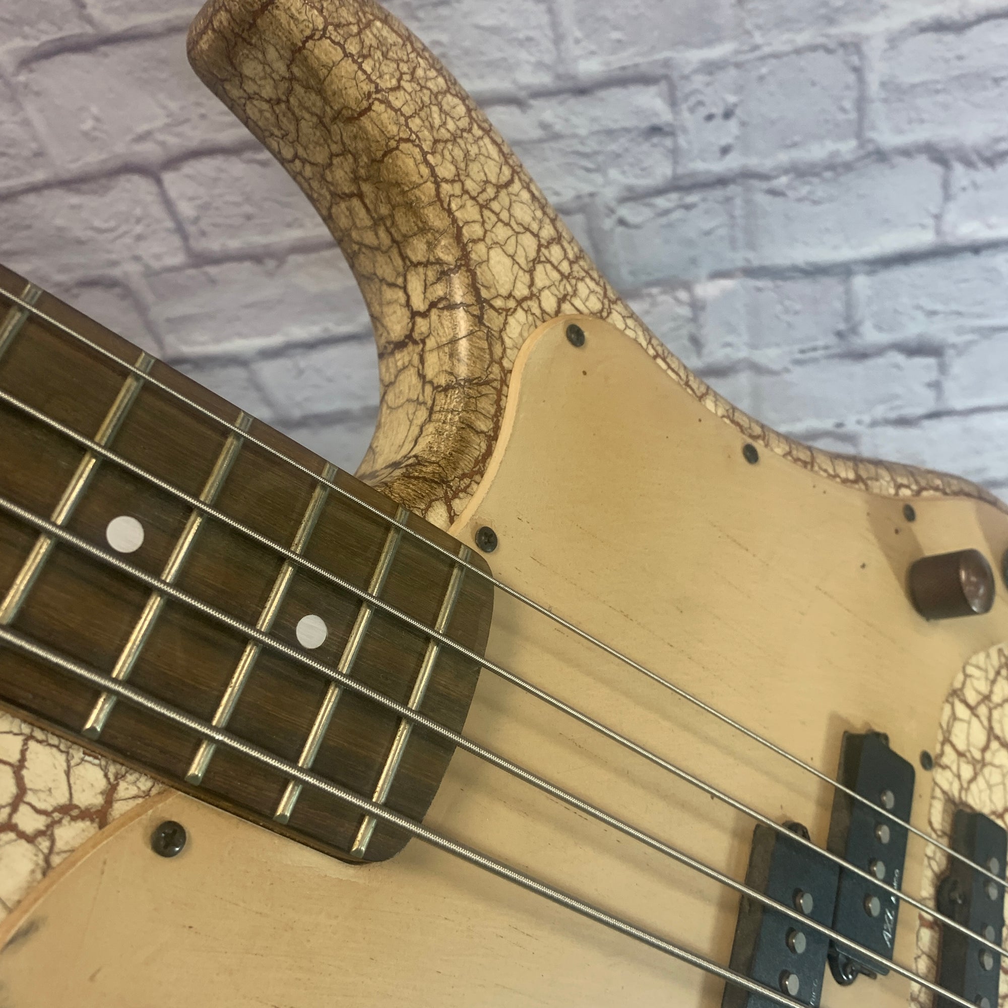 AXL P Bass Style 4 String Bass Guitar - Evolution Music