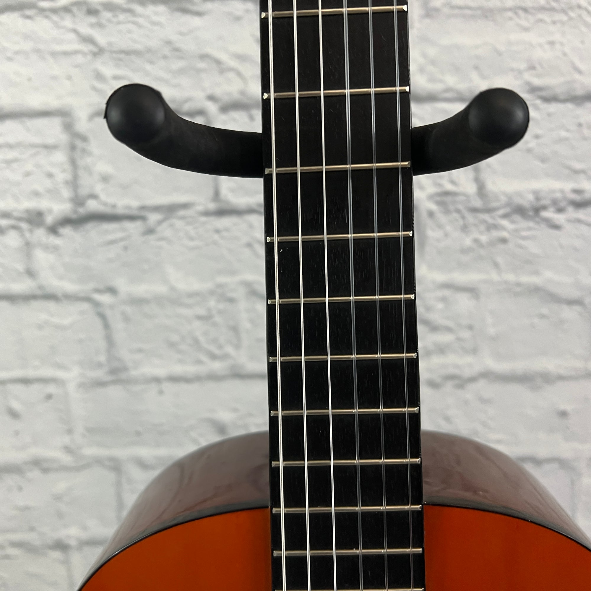 Hondo H624 Student Classical Guitar