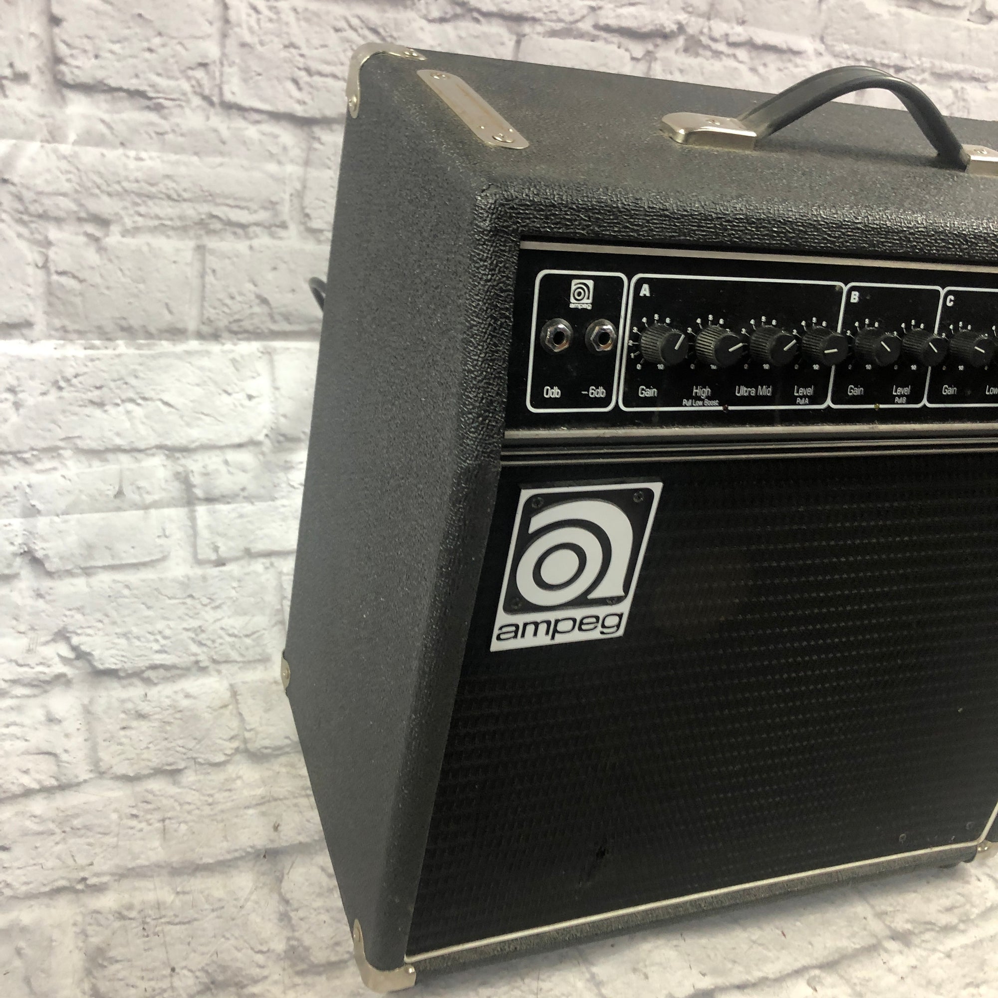 Vintage Ampeg VT-60 Tube Guitar Combo Amp