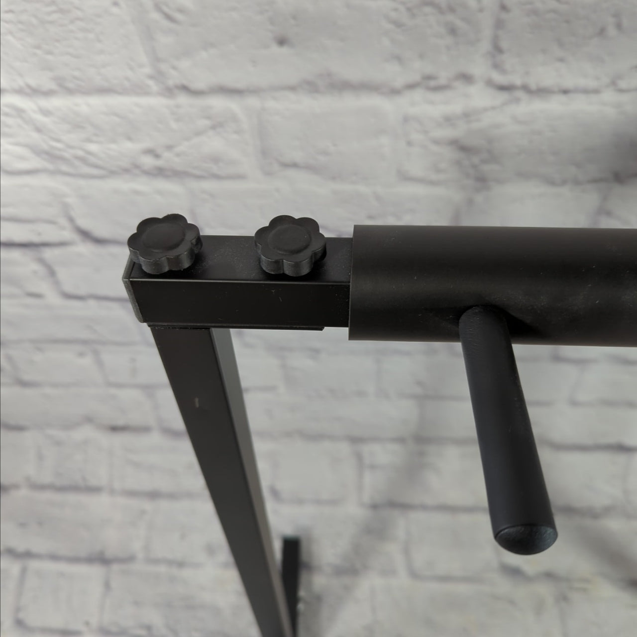 Unknown Foldable Multiple Guitar Stand