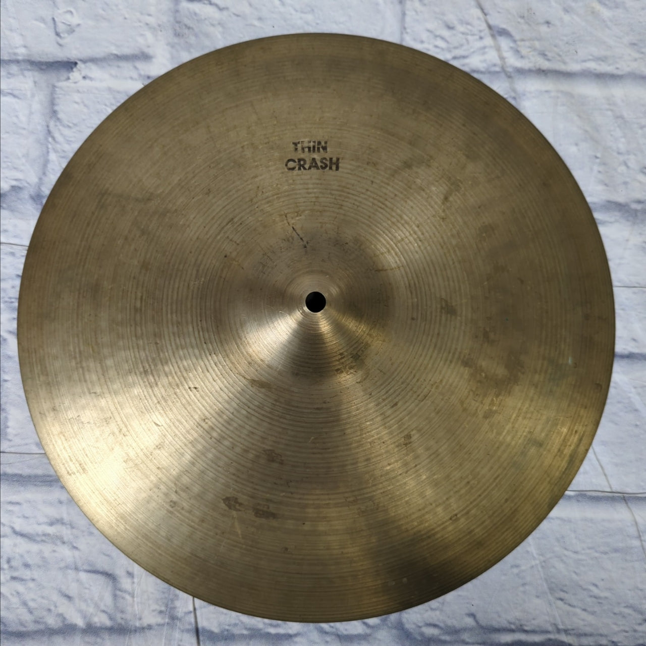 Vintage Zildjian Hollow Logo 16" Thin Crash Cymbal - 1000g