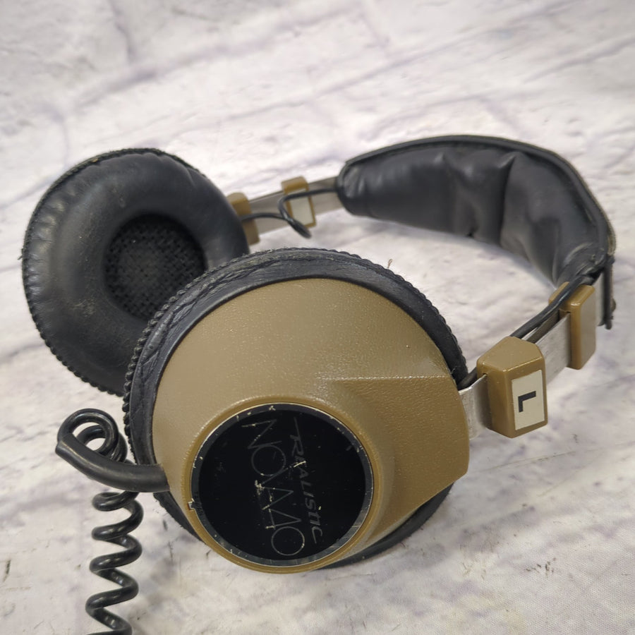Realistic Nova 40 Headphones