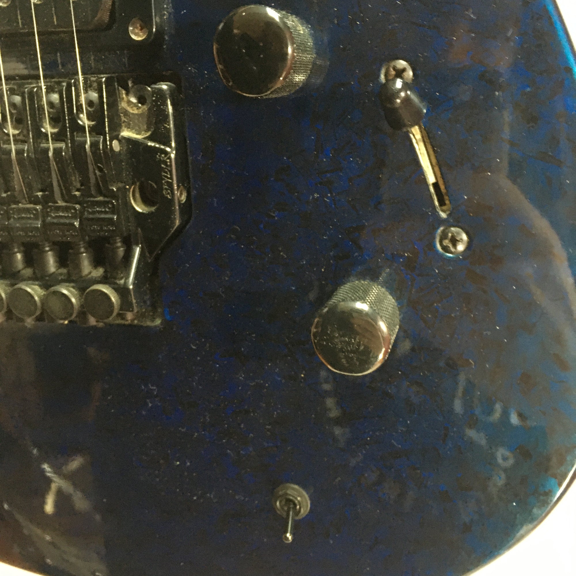 Peavey Tracer Electric Guitar w/ case