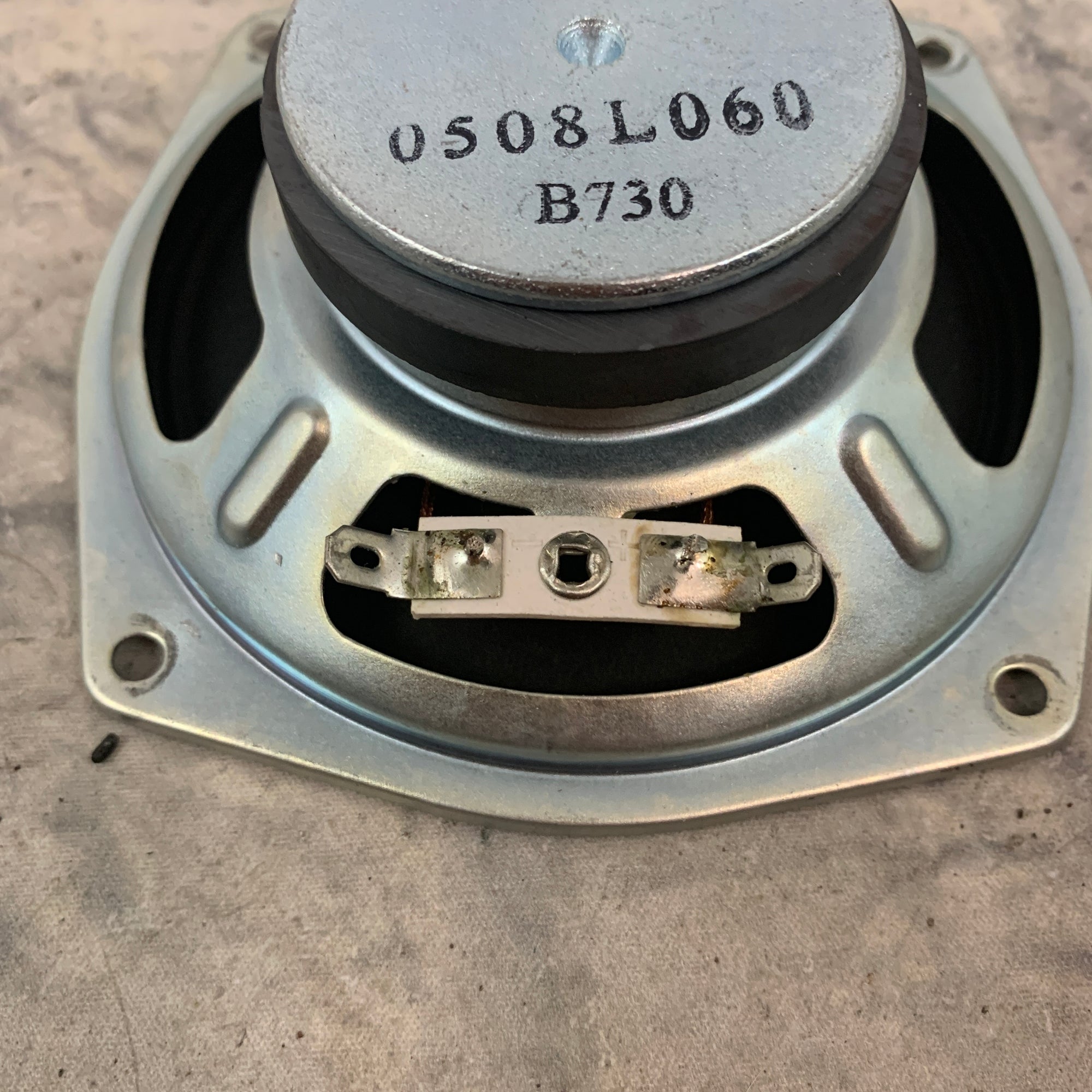 Unknown 4" Replacement Speaker