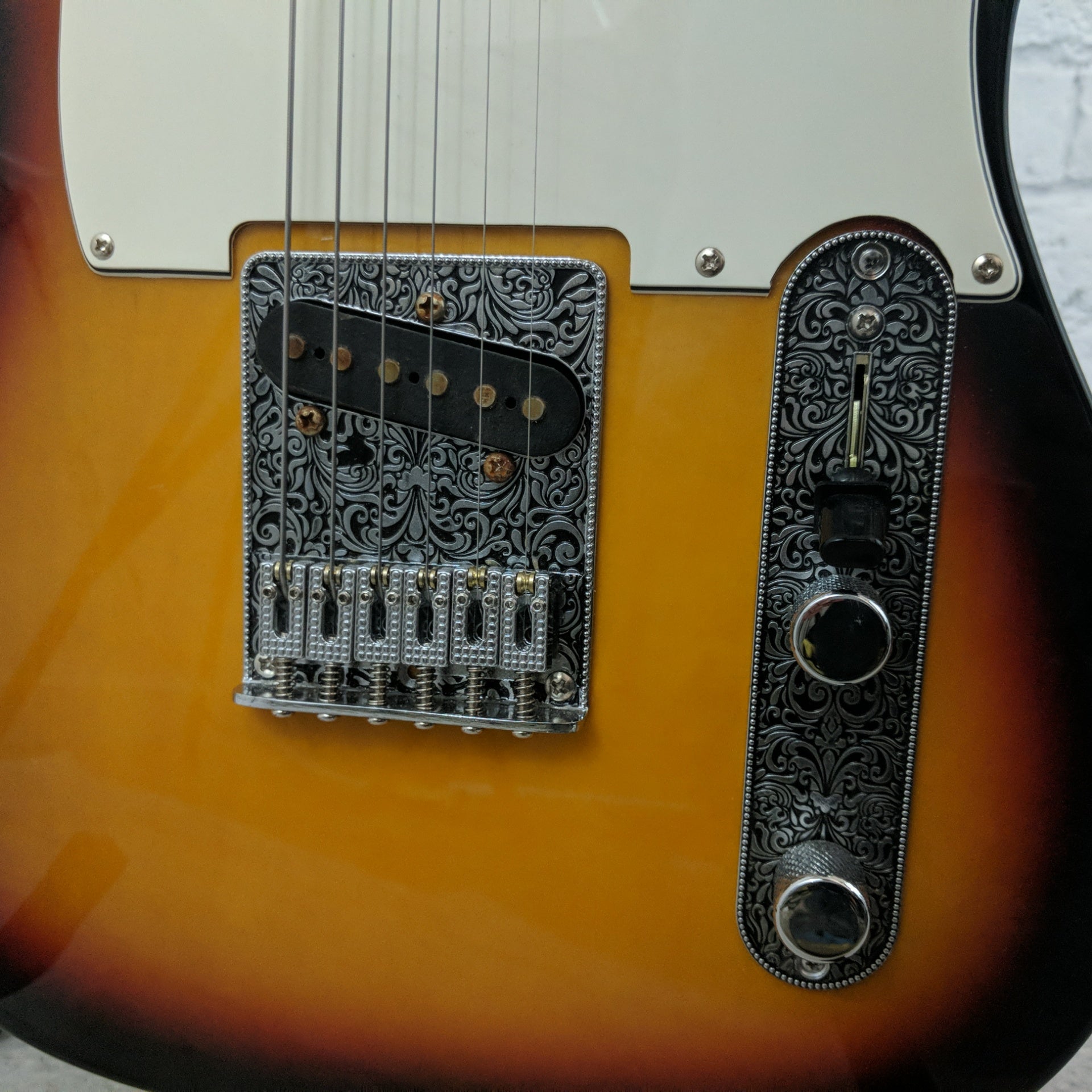 Telecaster Style Fretless Guitar Custom